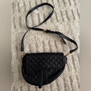 Fashion Nova Black Quilted Crossbody Bag